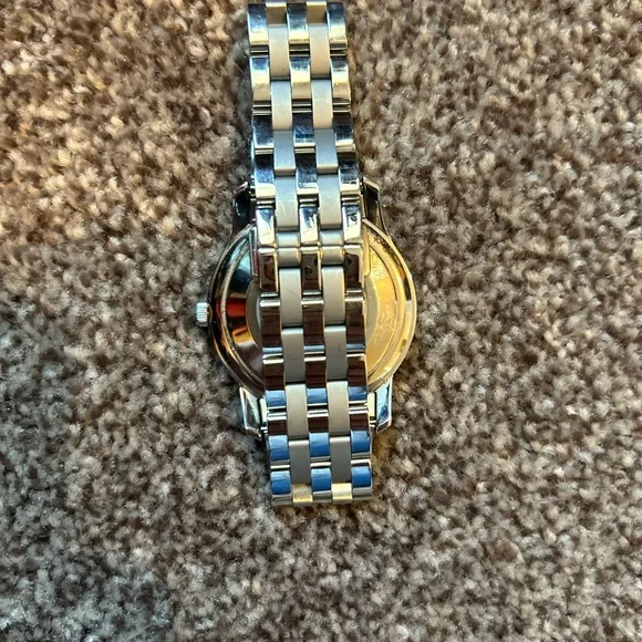 GUCCI 5500XL watch - Picture 5 of 5